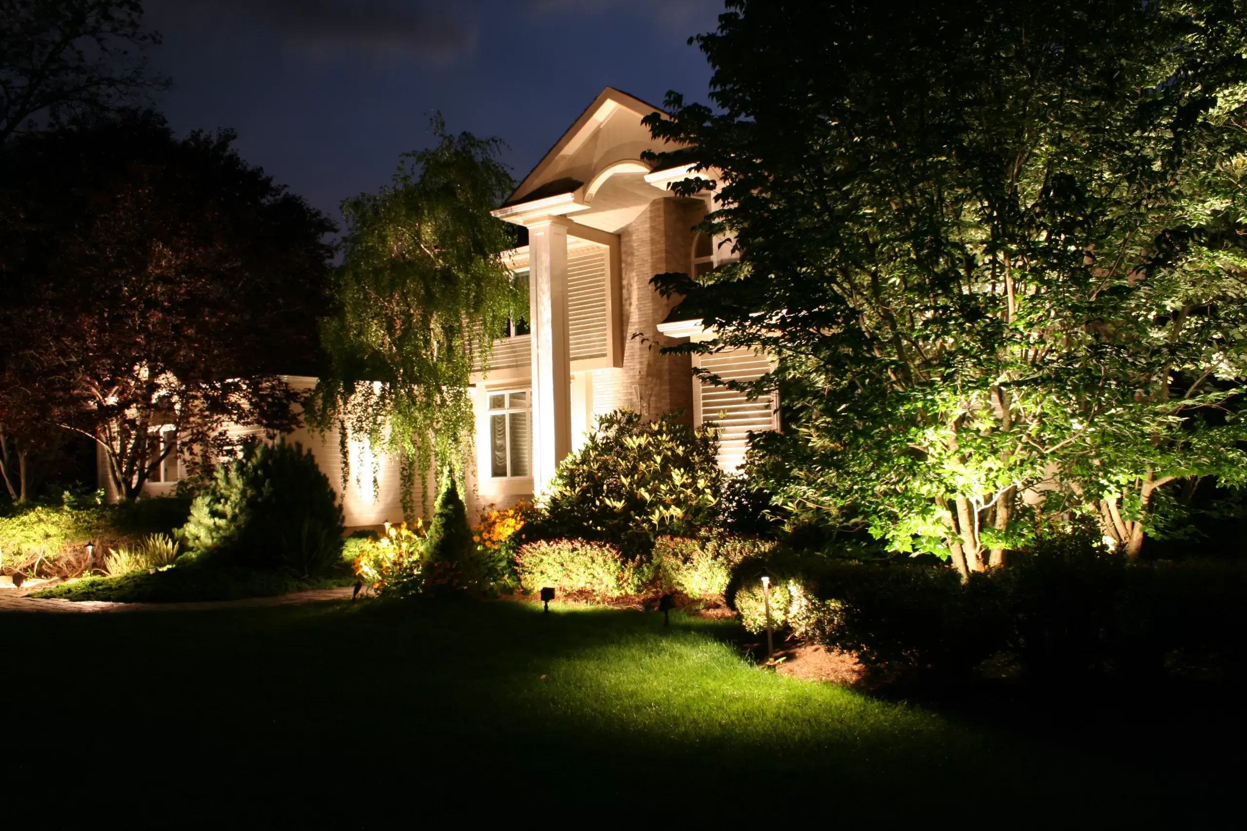Home and Front Walkway Outdoor Lighting